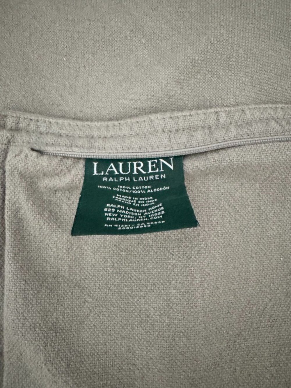 Lauren Ralph Lauren - Set of 3 - 24" Pillow Cases - Heavyweight 100% Cotton - Picture 4 of 5